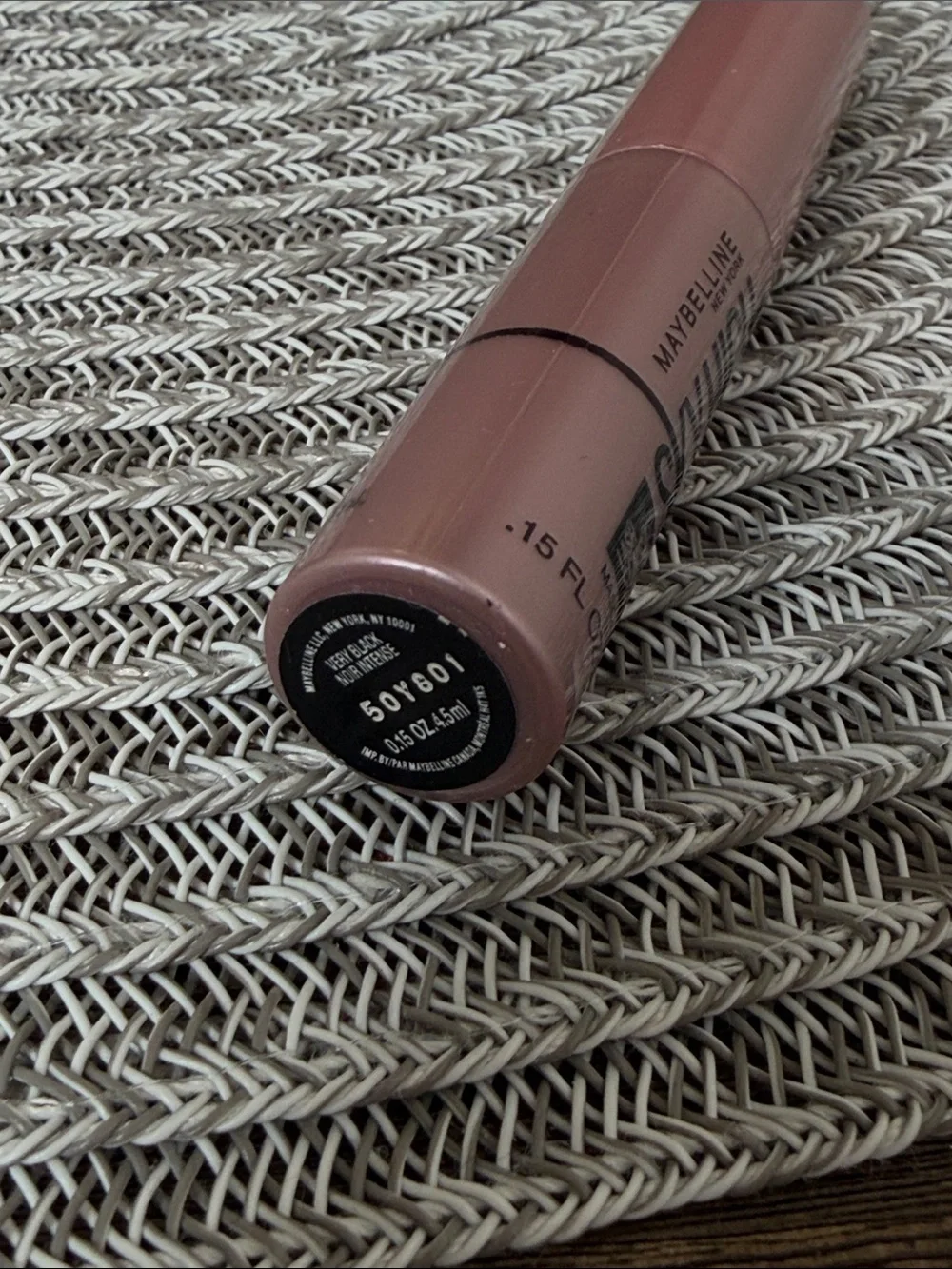 ❤️$2 NWT Maybelline Sky High Very Black .15oz Mascara